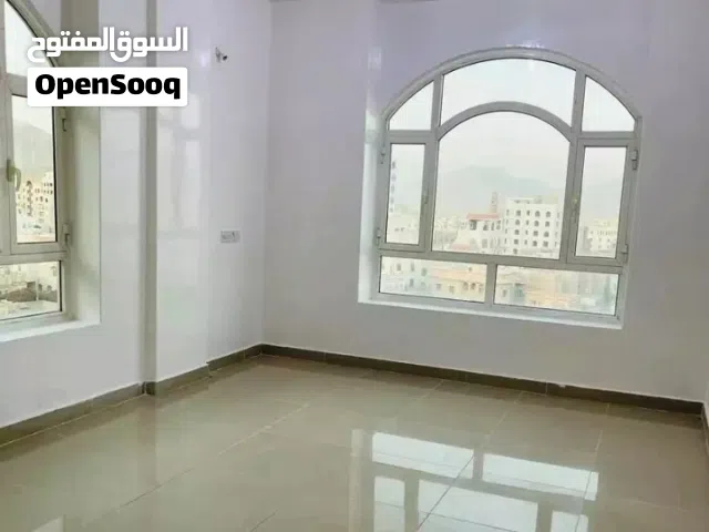 قريب مشاتل السبعين3غرف وصاله كبيره وحمامين ومطبخ
