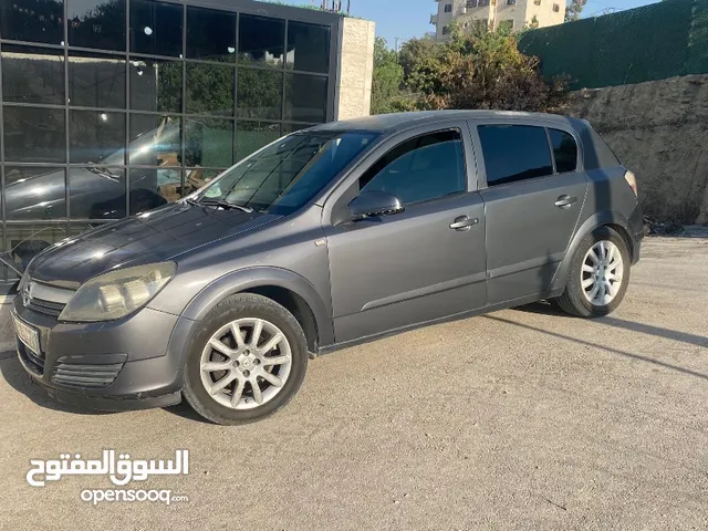 Used Opel Astra in Hebron