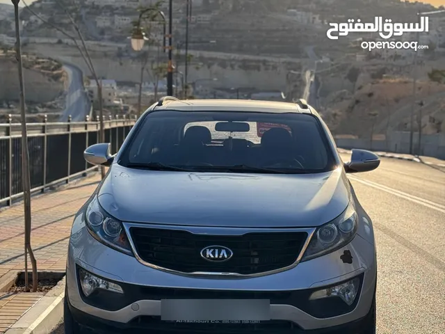 سبورتاج مفلل اعلى مواصفات وفحص الف وعداد قليل وايد تانيه وترخيص لاخر السنه