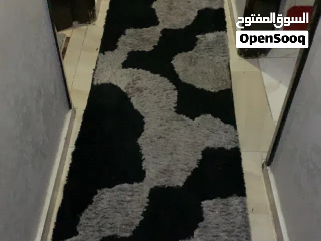 سجاد. وتربيزه. انتريه. زان