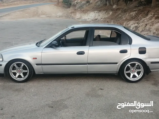Honda Civic 1998 in Jerash