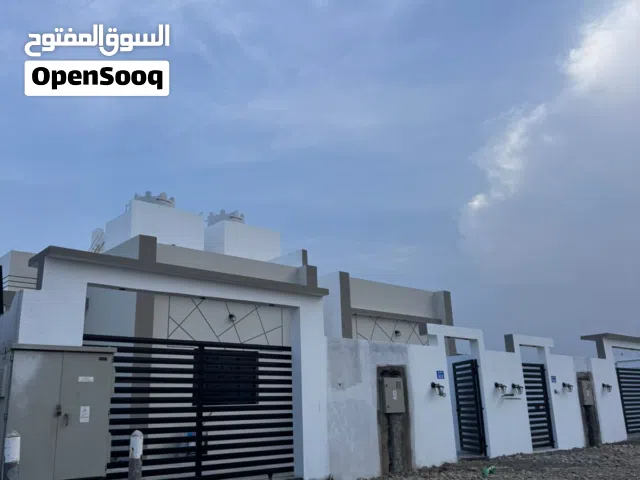 180 m2 2 Bedrooms Villa for Sale in Muscat Amerat