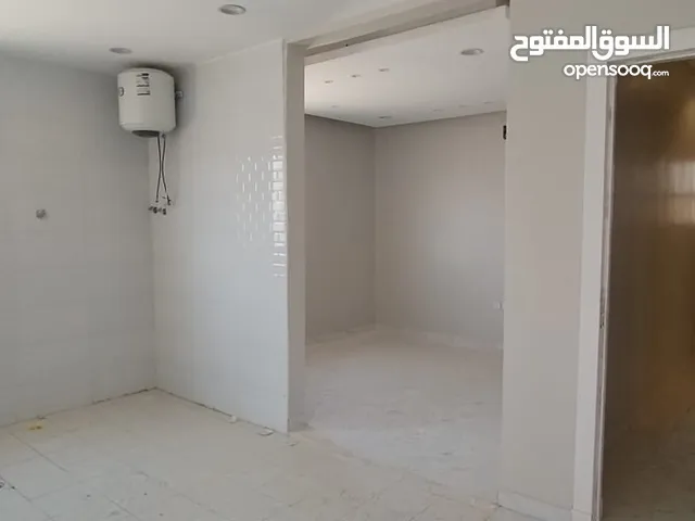 160 m2 2 Bedrooms Apartments for Rent in Al Riyadh Dhahrat Laban