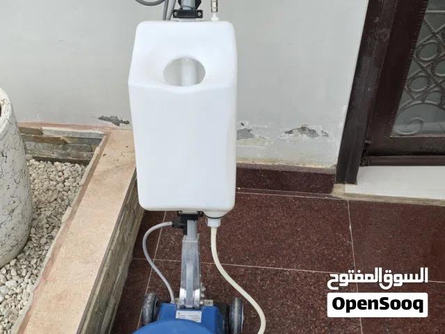 الة تنظيف وتلميع السيراميك والرخام من الحجم الكبير