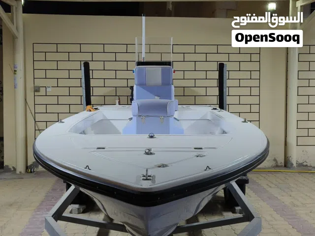 قارب سي ستار صناعة اماراتيه 16 قدم