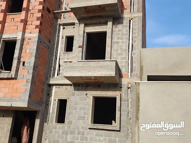 110 m2 3 Bedrooms Apartments for Sale in Tripoli Al-Serraj