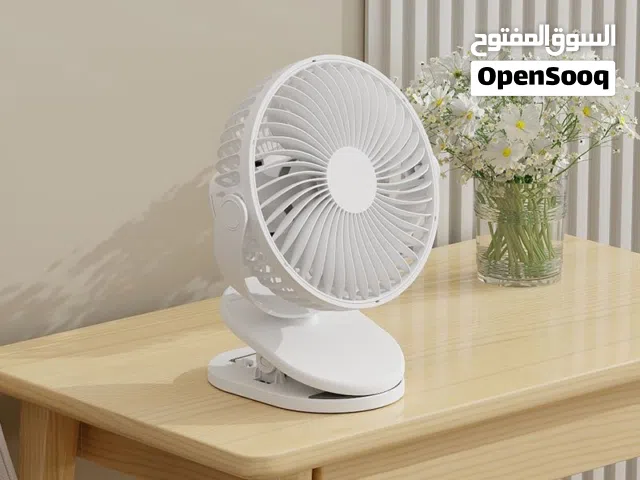 مروحة مشبك USB صغيرة وقوية – حل سريع للحر