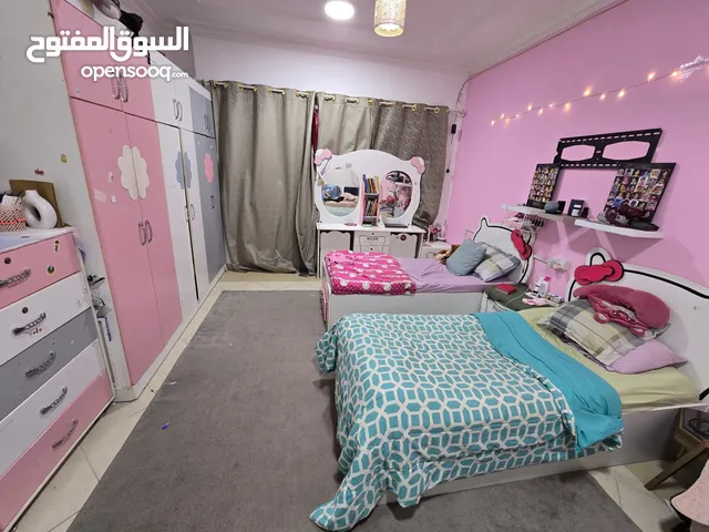 غرفه نوم اطفال بناتي. في الدمام