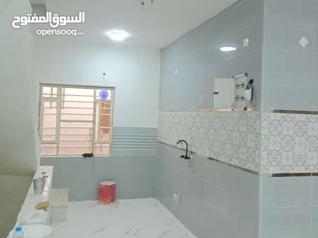 100m2 3 Bedrooms Apartments for Rent in Basra Jumhuriya