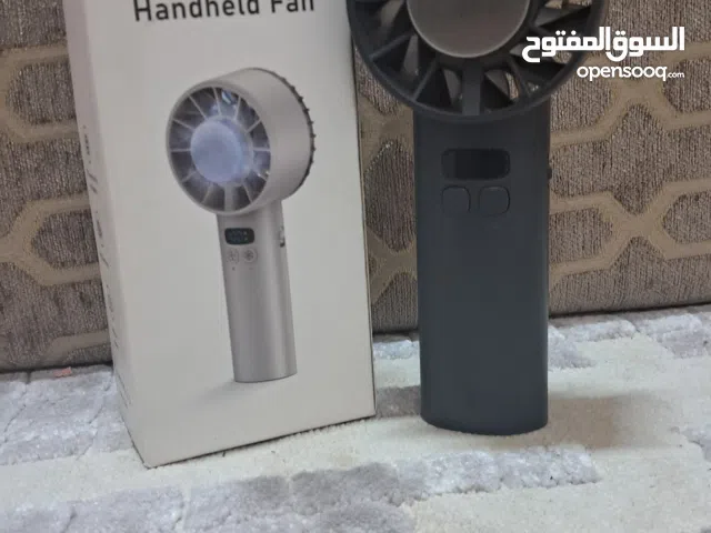 مروحة تبريد Handheld Fan يدوية للبيع مستعمل شبه جديد  Handheld fan for sale, used, almost new