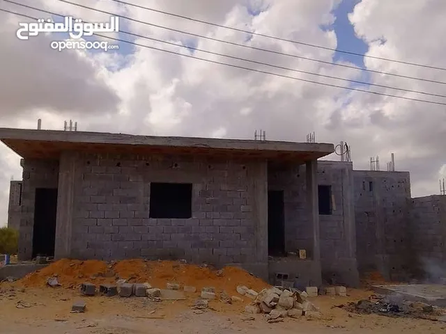 140 m2 2 Bedrooms Townhouse for Sale in Tripoli Tajura