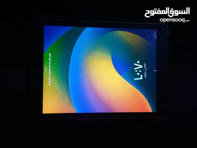 Apple iPad 5 32 GB in Al Batinah