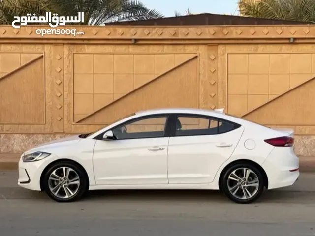 Used Hyundai Elantra in Al Riyadh