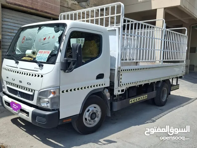 Mitsubishi six wheel for sell one year passing insurance