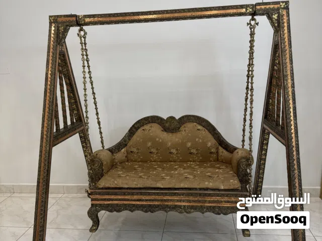 ديرفه ( مرجيحة ) هندية فنتج أصلية  تحفة نادرة من الخشب الطبيعي والنحاس