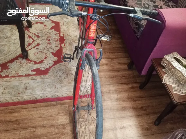 دراجة هوائية سباق الدراجات ياباني اصلية وزن خفيف دراجة مميزة وبسعر مغري وقابل للتفاوض بشيء بسيط