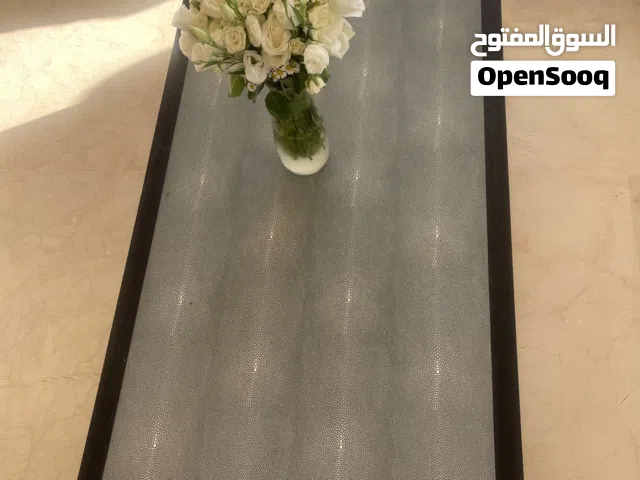طاولة قهوة وسط خشب بلوط