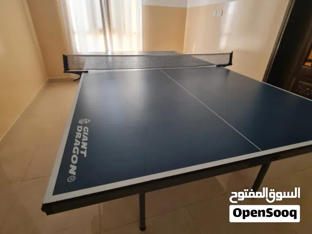 طاولة تنس استخدام يومين فقط للبيع