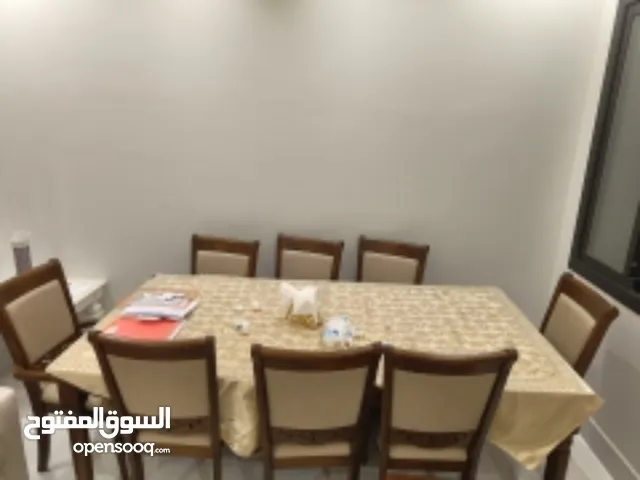 طاولة سفرة خشب 8 كراسي مستعمل