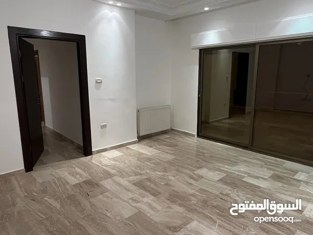 207 m2 5 Bedrooms Apartments for Sale in Amman Dahiet Al-Nakheel