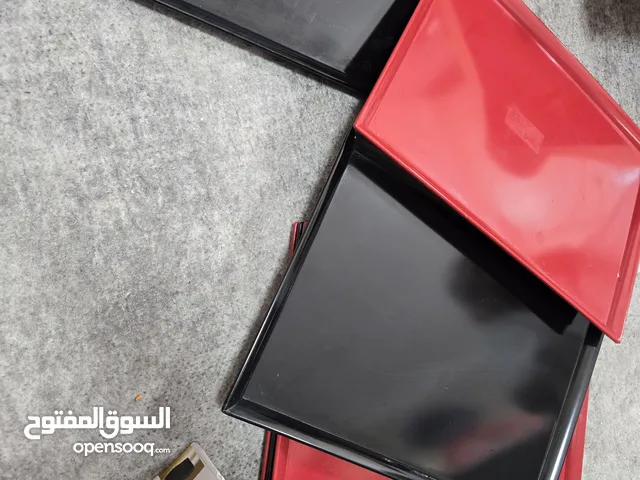 اواني وكوابه وبايركس