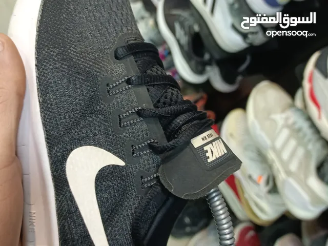 35.5 Sport Shoes in Amman