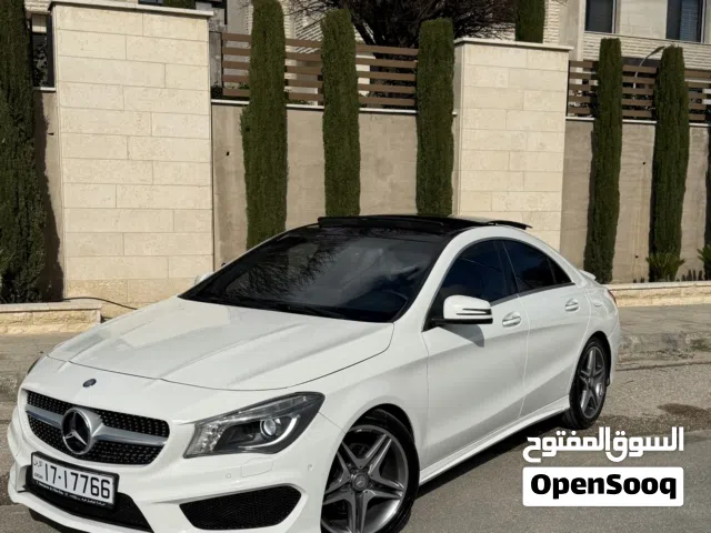 2015, مرسيدس بنز, الفئة-CLA, CLA 200
