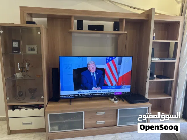 مكتبة تلفزيون