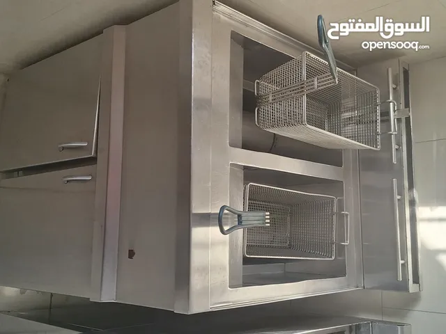 عده مطعم للبيع