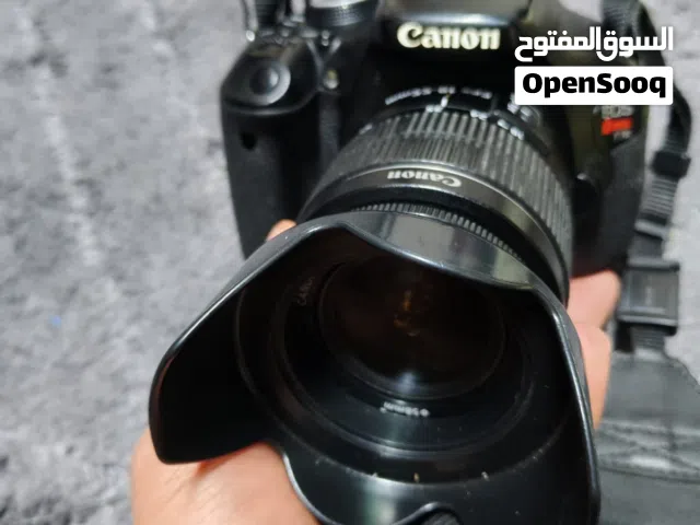 كاميرا كانون 600d نظيفة جدا مع جميع ملحقاتها