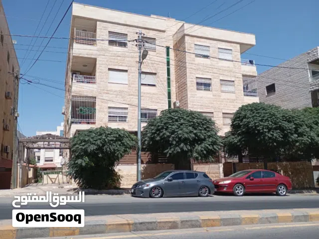 210 m2 4 Bedrooms Apartments for Sale in Amman Daheit Al Aqsa