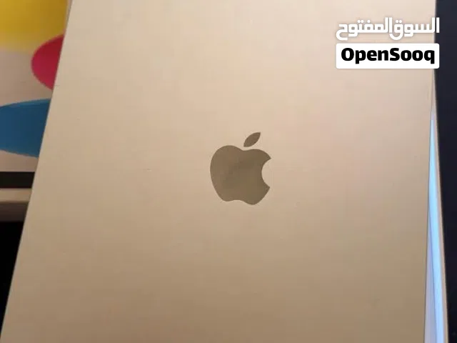 Apple iPad 128 GB in Al Sharqiya