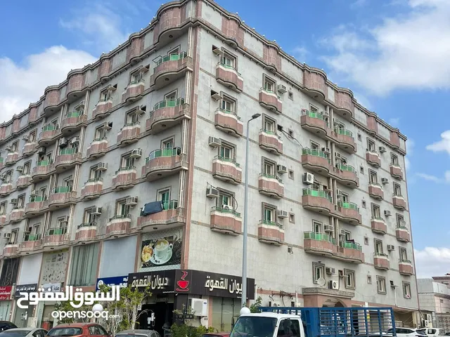 700 m2 5 Bedrooms Apartments for Sale in Jeddah Al Marikh