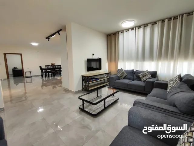 روف فاخر للبيع – بيتونيا جاهز للسكن