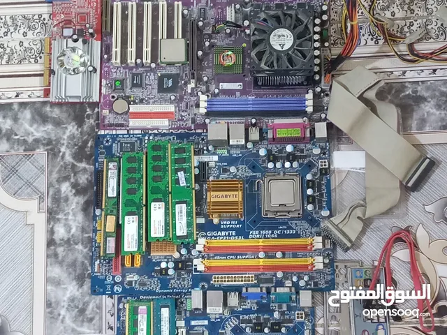 شلعة مذربورد عدد 3 جيل اول و ثاني و ثالث مع ملحقاتهن و رامات + باور سبلاي 350w مفحوصات و شغالات تمام