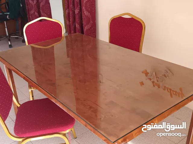 Tempered glass top on dining table for sale