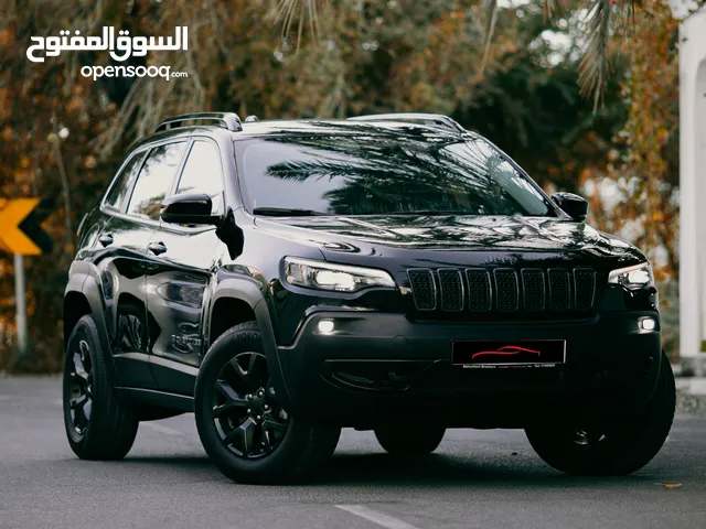 JEEP CHEROKEE UPLAND V6 Excellent condition Black 2019