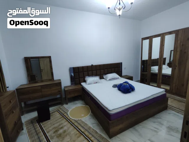 شقة مفروشة للإيجار اليومي والأسبوعي والشهري -قرب مستشفي المروة سابقا يوجد لدينا خدمات مصرفية