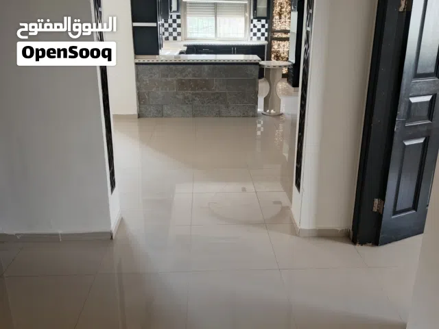 130 m2 3 Bedrooms Apartments for Rent in Ramallah and Al-Bireh Al Masyoon