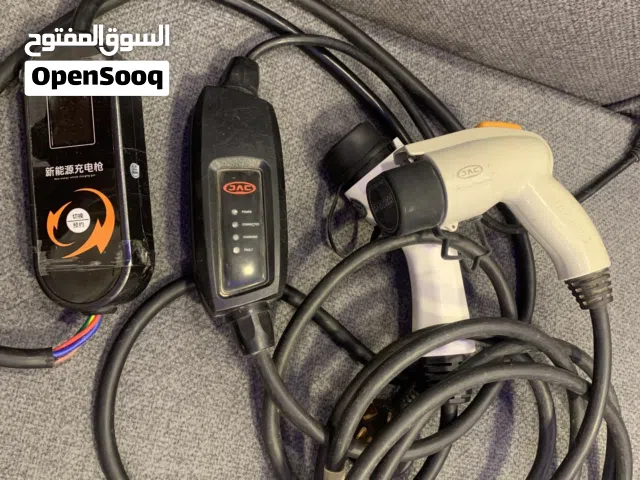 شاحنين سيارة مستعملات بحالة الوكالة