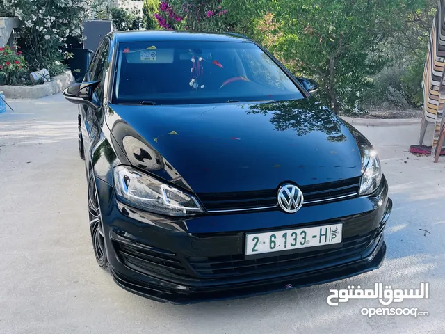 Used Volkswagen Golf in Nablus