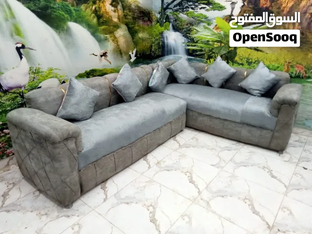 ركنه مودرن زان كسر زيرو بحالة ممتازة استخدام شهور متاح شحن وتوصيل