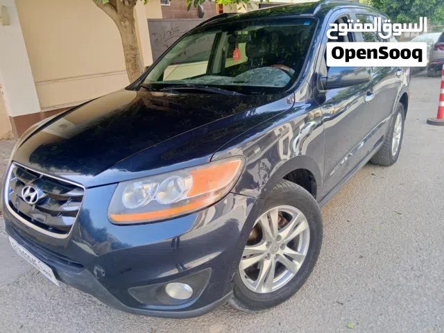 Used Hyundai Santa Fe in Tripoli