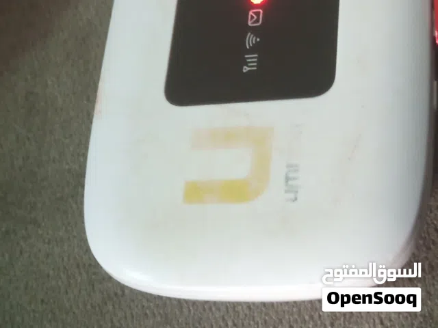 راوتر امنيه شغال ميه ميه للبيع بسعر مغري 4 من الاخر موجود اربد  قريب المجمع الشمالي