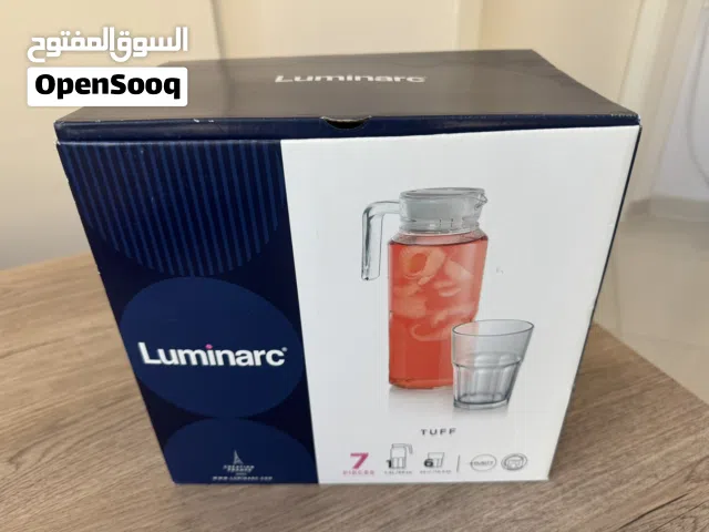 Absolutely new set with jug and 6 glasses for hot price!