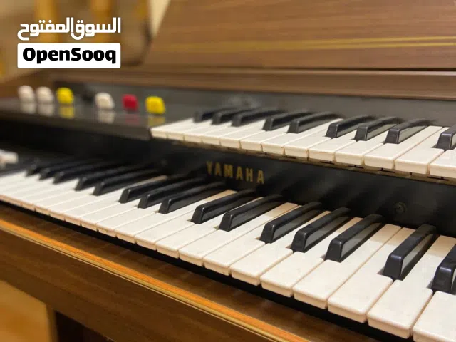 بيانو نوع Yamaha  بحالة ممتازة