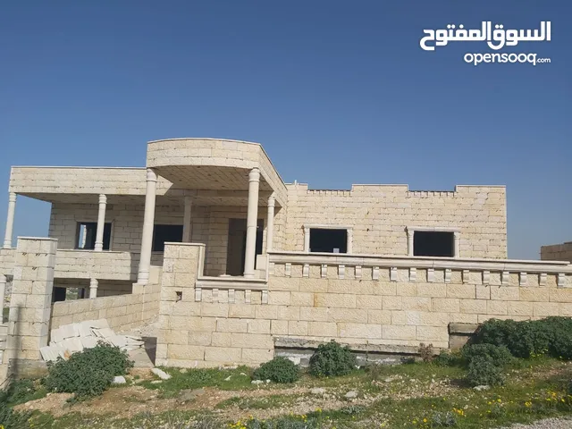 1000 m2 More than 6 bedrooms Villa for Sale in Irbid Al Husn