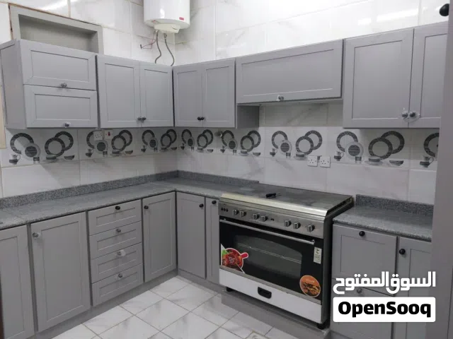 احسب مطبخك بنفسك  مطابخ تفصيل مع رخام صيني سعر اقل الرف 4 ملي  الرخام 2 سم