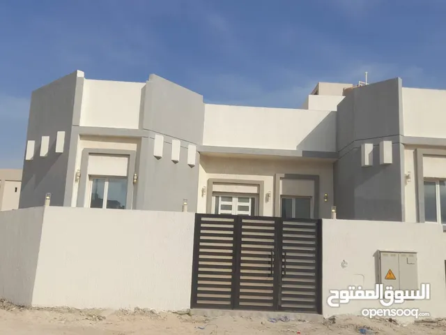 600 m2 2 Bedrooms Townhouse for Rent in Al Ahmadi Wafra residential