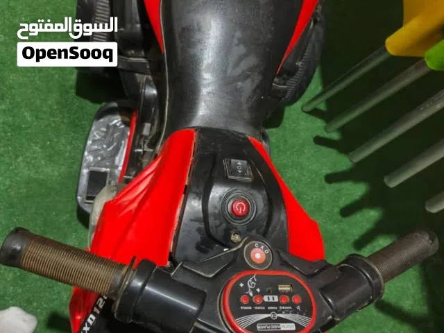 دراجة اطفال شغالة 100 / 100 بس بدها بطاريات